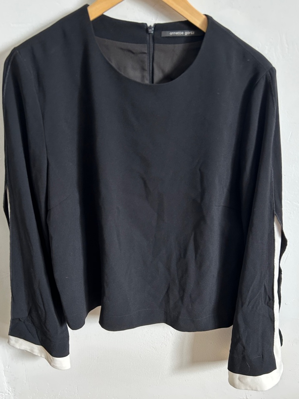 Agnese Gorz Black Long-Sleeve Blouse with White Cuff Trim